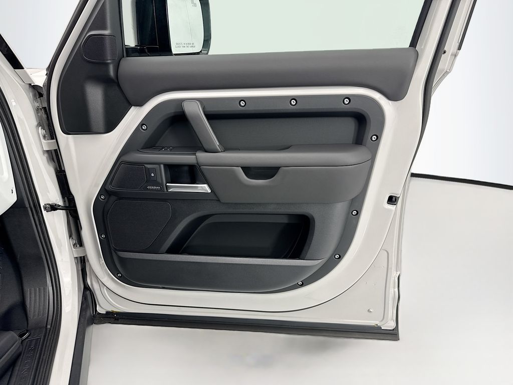 Thumbnail: 2026 Land Rover Defender - 24