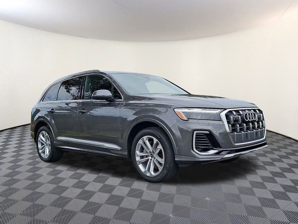 2025 Audi Q7 quattro Premium Plus 55 TFSI