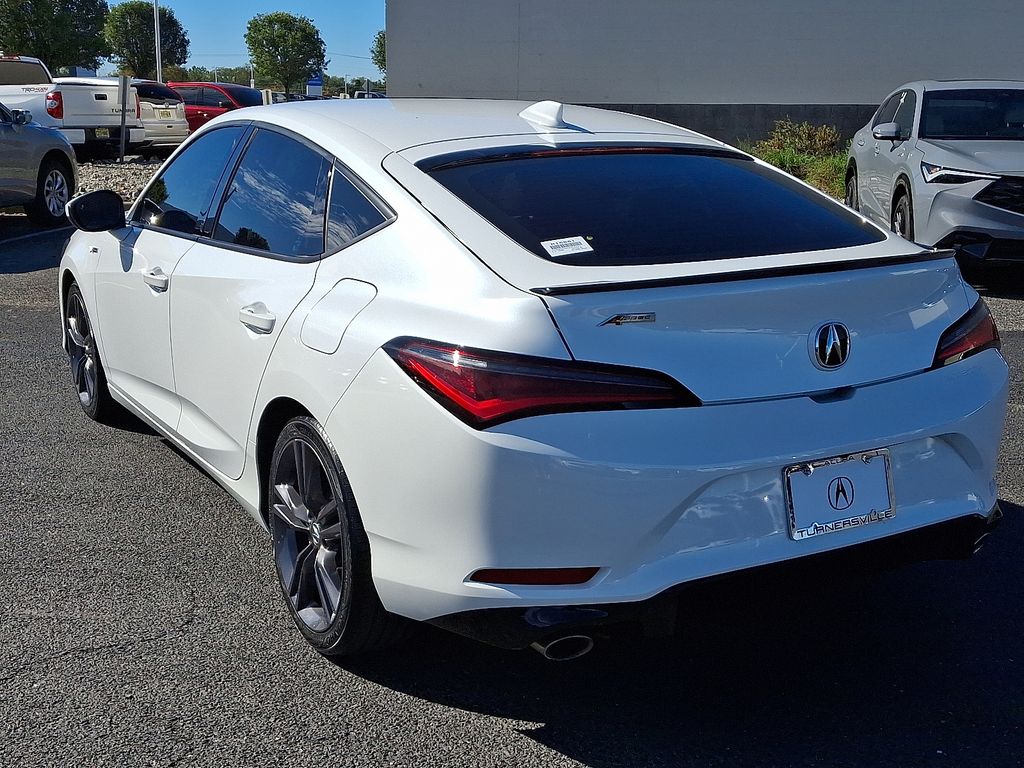 Thumbnail: 2023 Acura Integra - 4