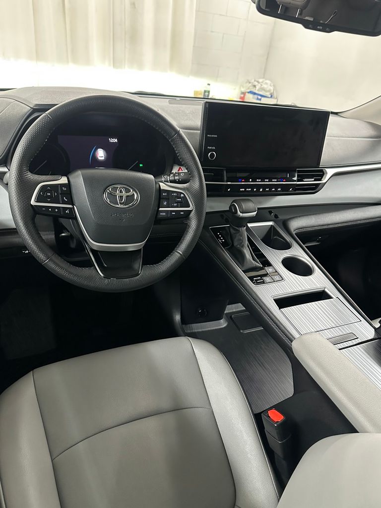 used 2025 Toyota Sienna car, priced at $46,985