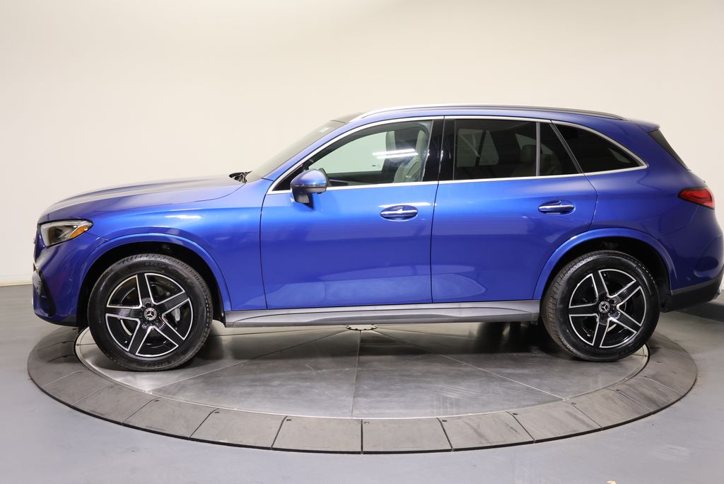 Thumbnail: 2026 Mercedes-Benz GLC - 4