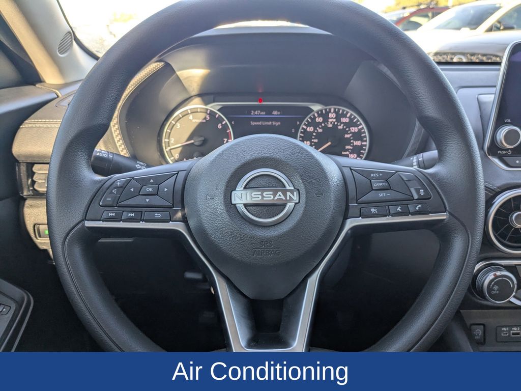 2024 Nissan Sentra SV Xtronic CVT