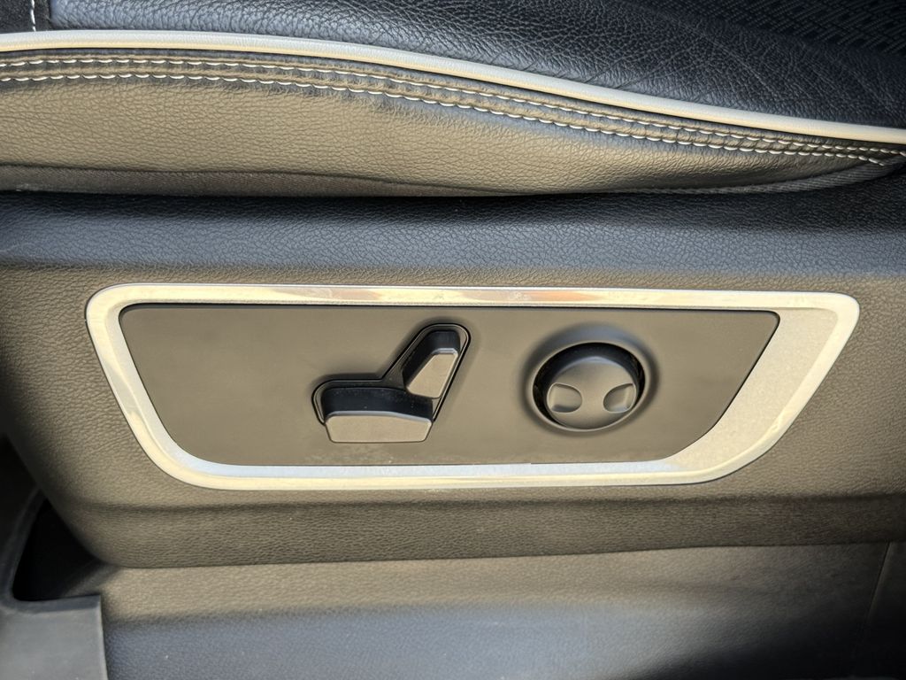 car-gallery-28