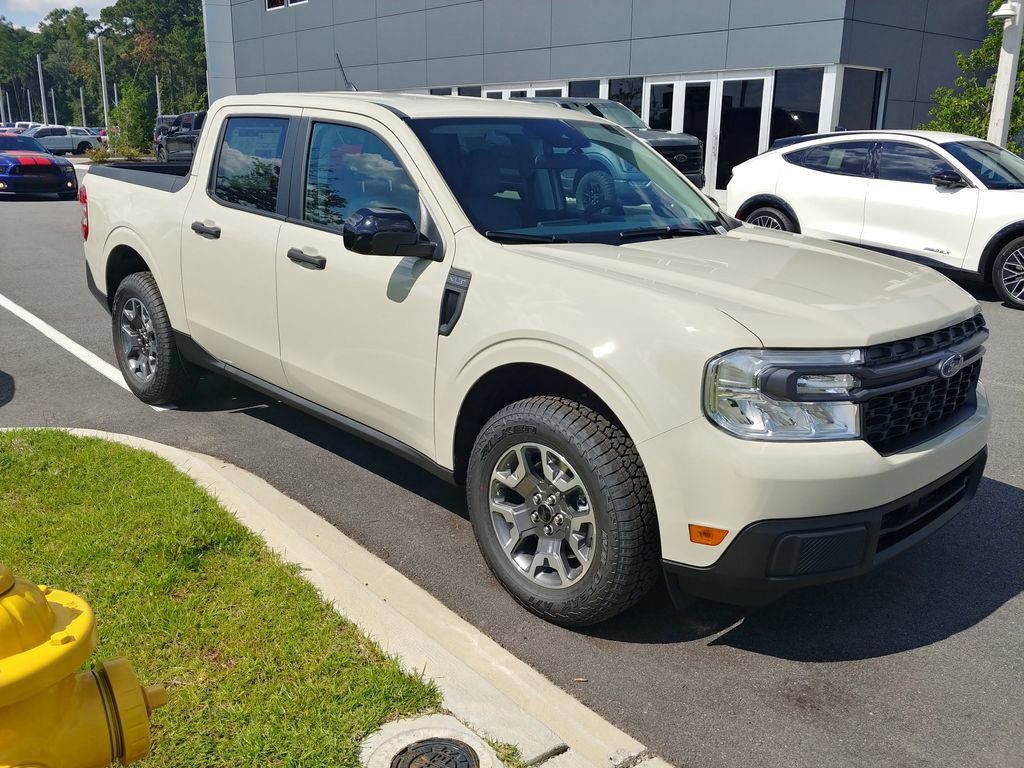 2024 Ford Maverick XLT