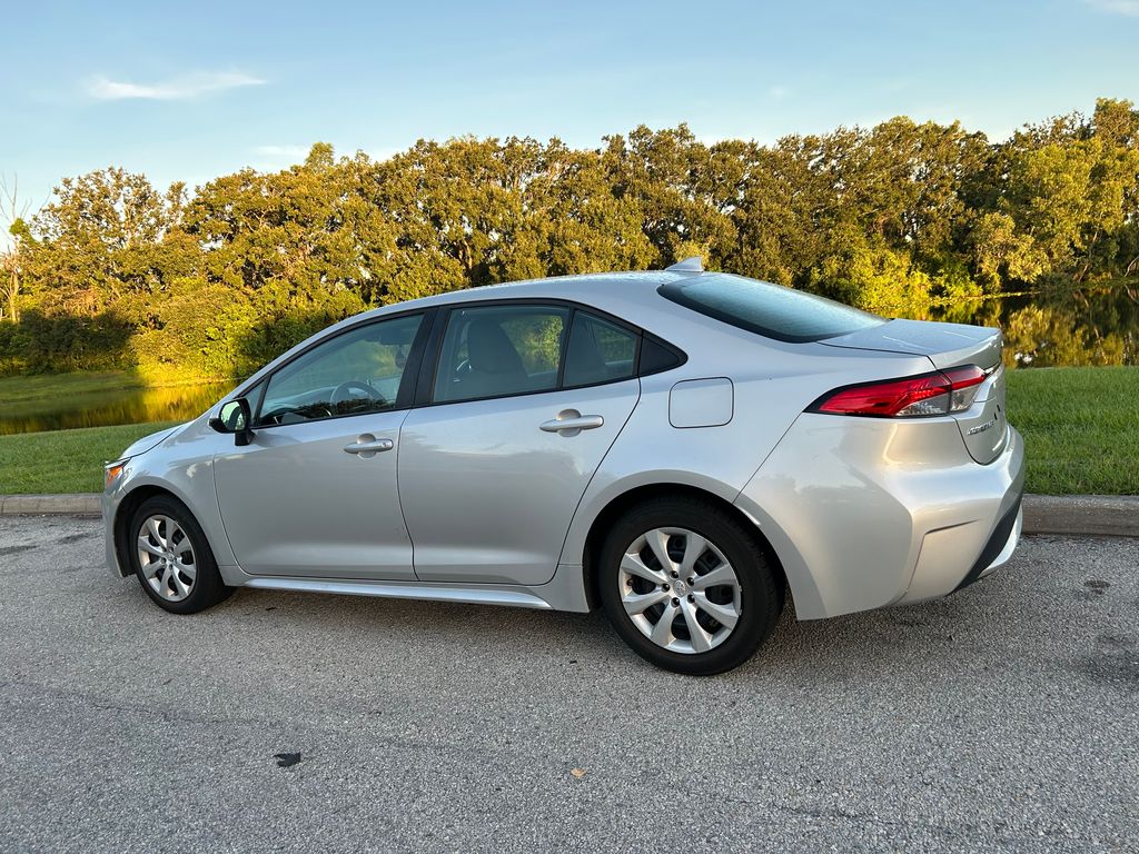 Thumbnail: 2021 Toyota Corolla - 3
