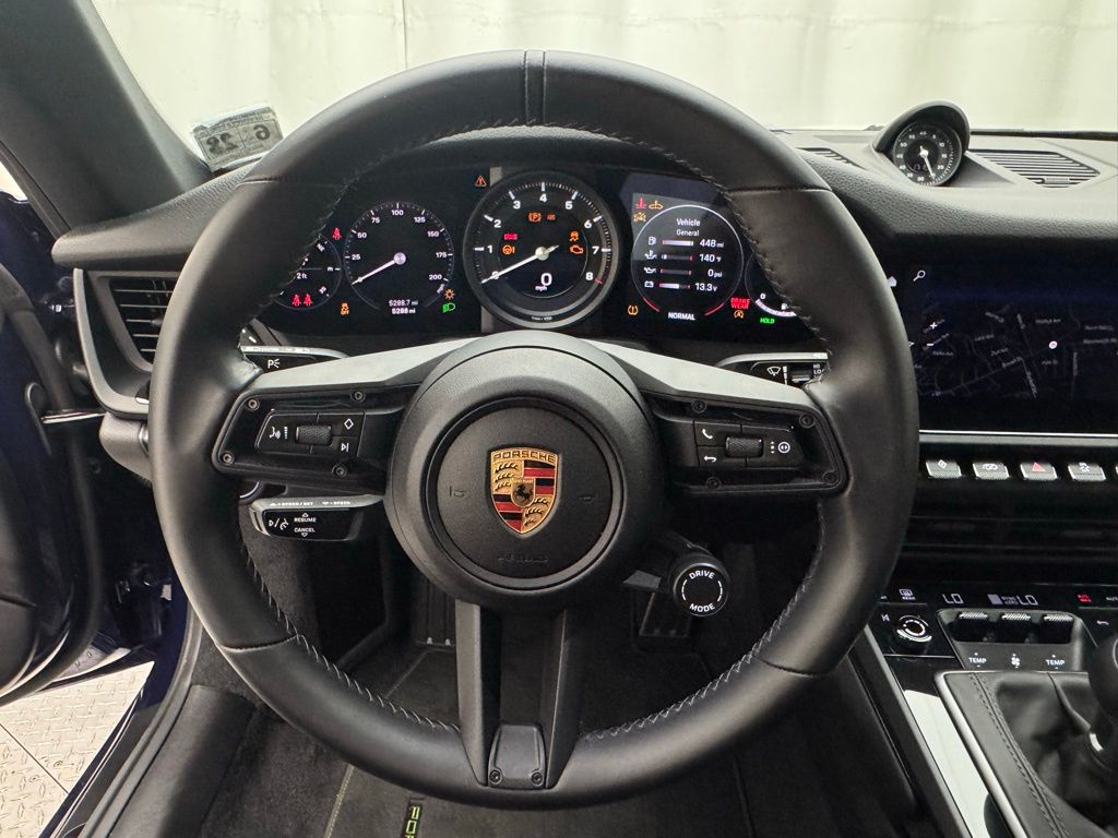 Thumbnail: 2023 Porsche 911 - 6
