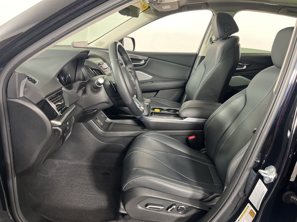 Thumbnail: 2025 Acura RDX - 23