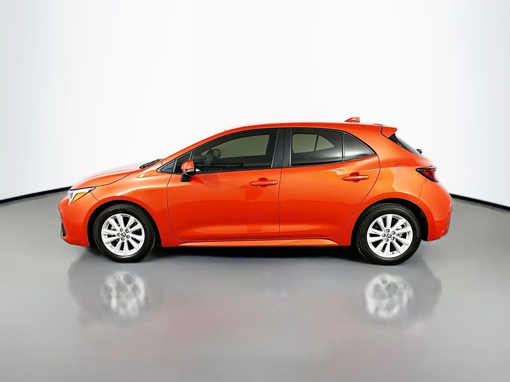 2023 Toyota Corolla SE 8