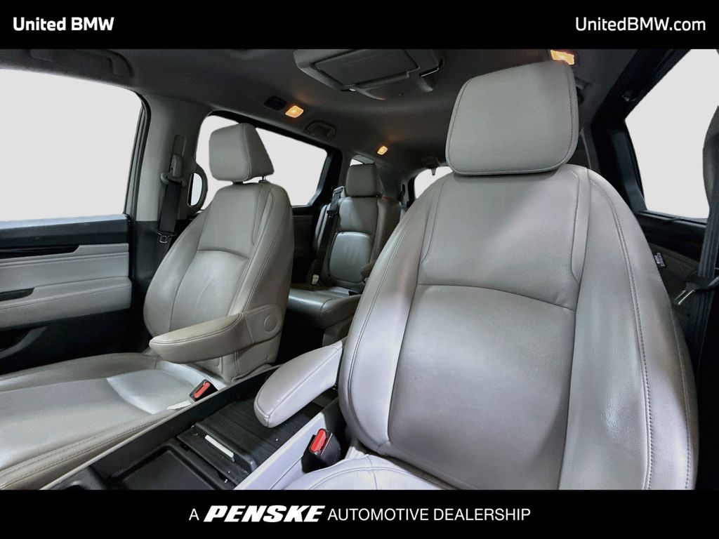 Thumbnail: 2021 Honda Odyssey - 12