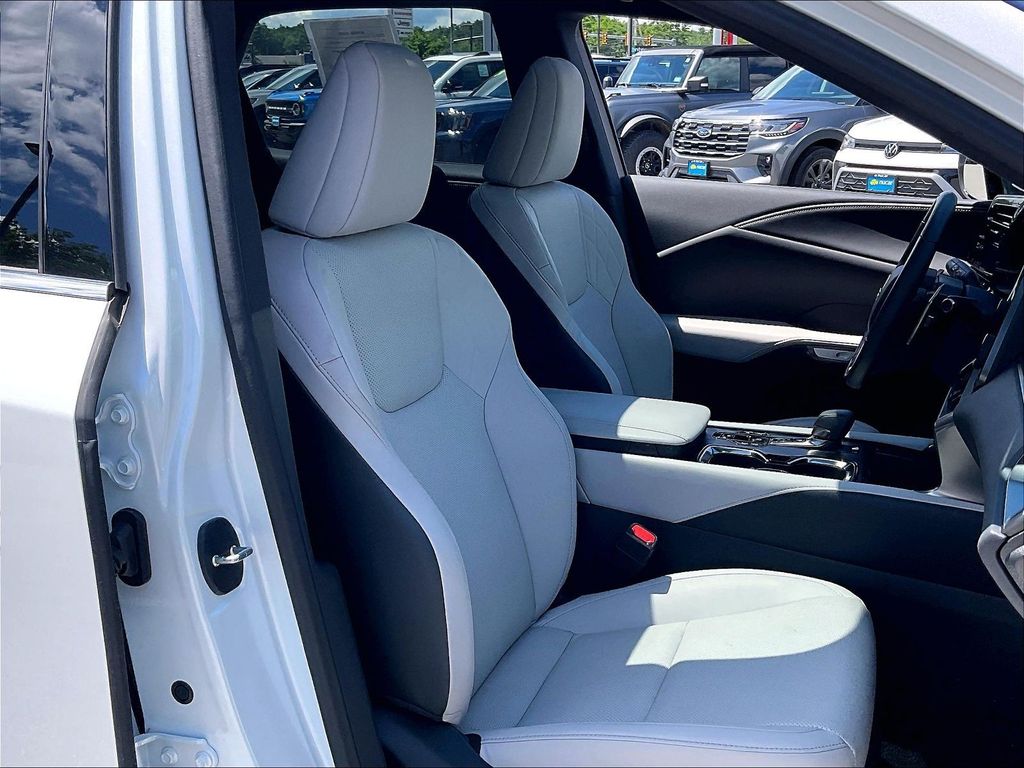 2024 Lexus RX — photo 10