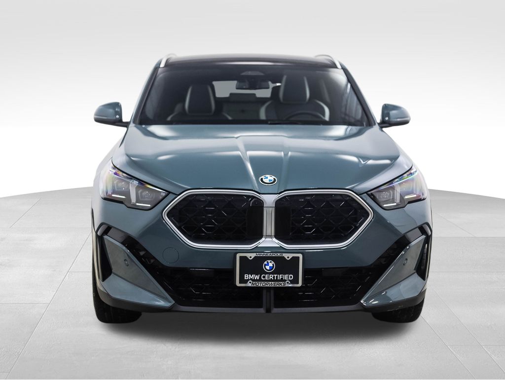 Thumbnail: 2025 BMW X2 - 8