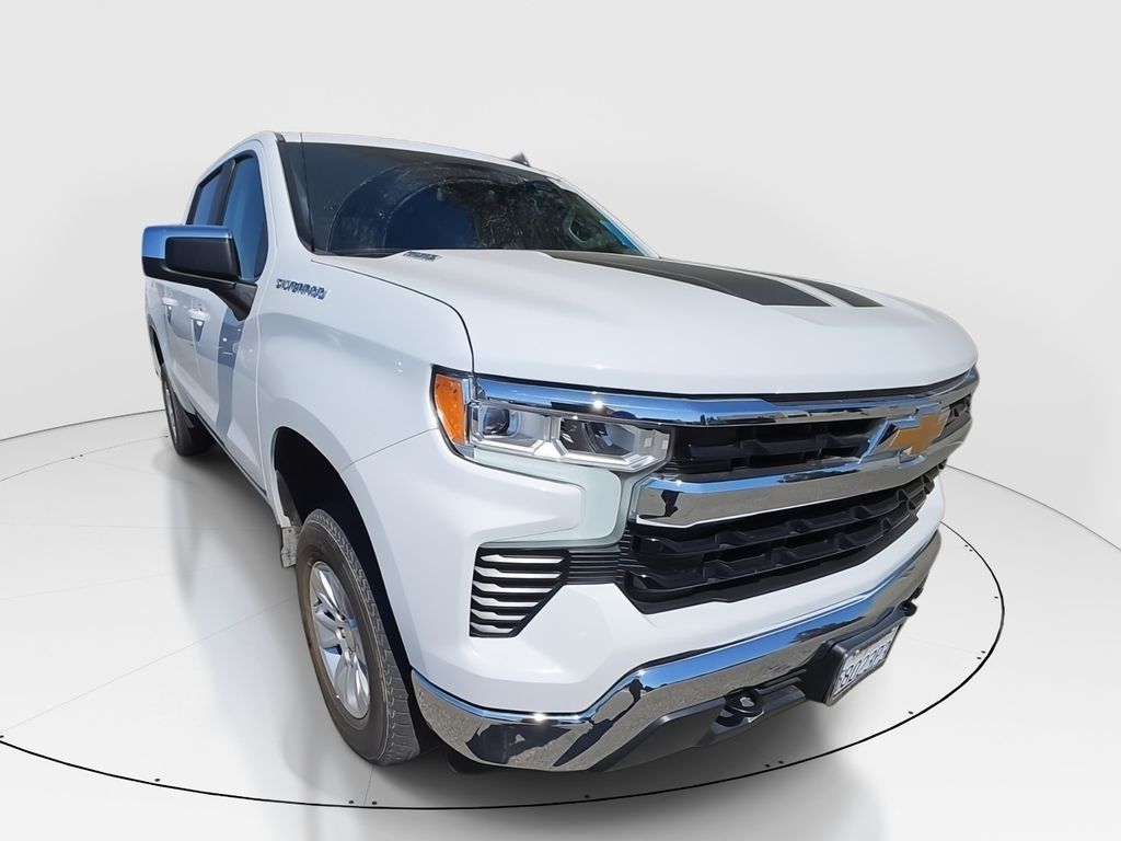 2022 Chevrolet Silverado 1500 LT Crew Cab 4WD