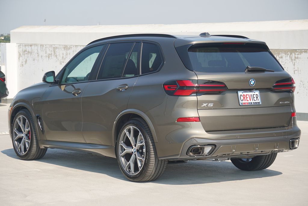 Thumbnail: 2026 BMW X5 - 8