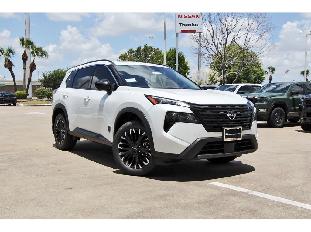 2026 Nissan Rogue Dark Armor - 0