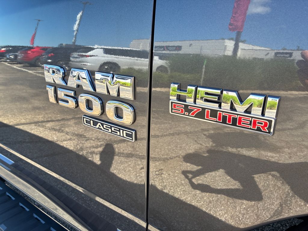 2019 Ram 1500 Classic Express - 8