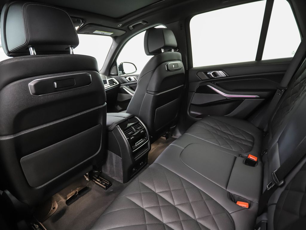 Thumbnail: 2024 BMW X5 - 21