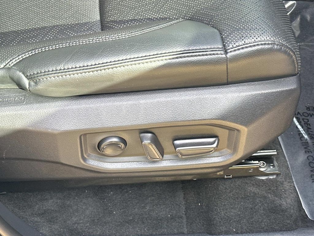 Thumbnail: 2023 Toyota Sequoia - 22