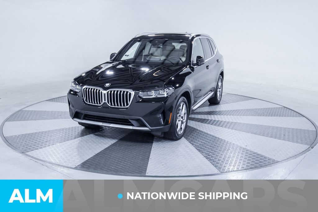 Used 2022 Black BMW sDrive30i image 2