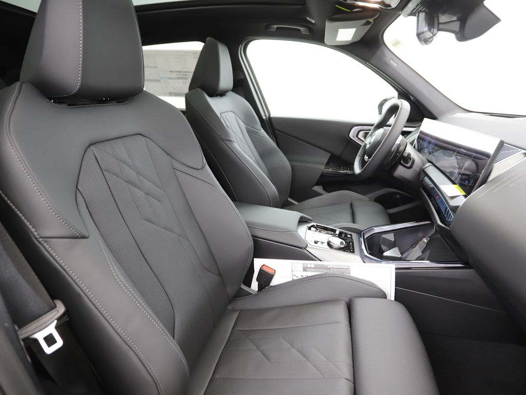 Thumbnail: 2026 BMW X3 - 31