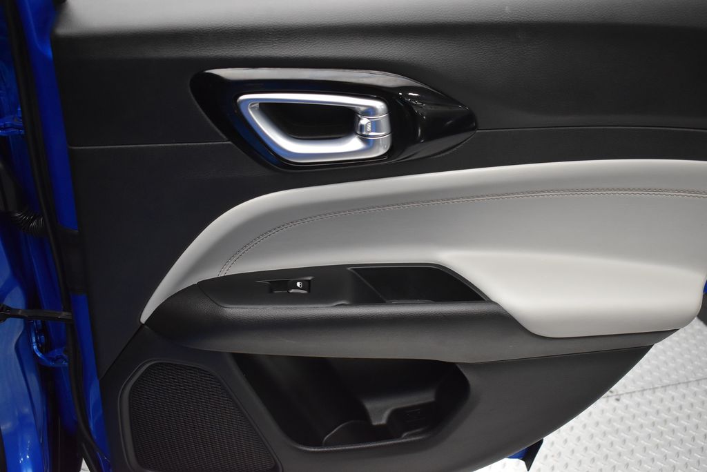 Thumbnail: 2024 Jeep Compass - 28