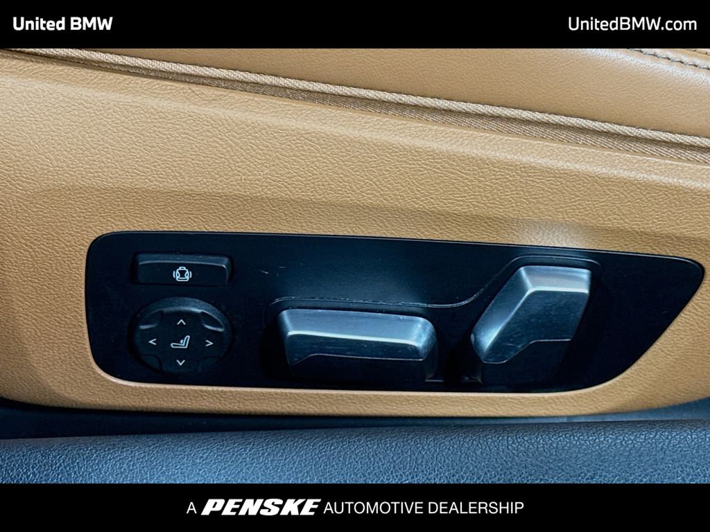 Thumbnail: 2023 BMW 8 Series - 3