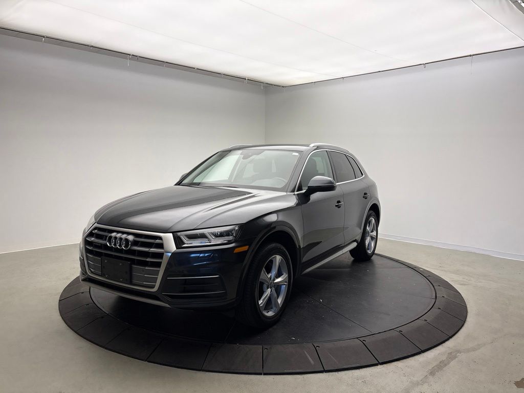 Thumbnail: 2020 Audi Q5 - 1