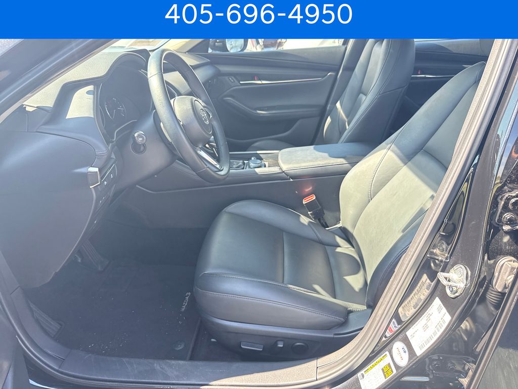 Jet Black Mica 2025 Mazda MAZDA3 2.5 S Preferred Sedan FWD Sedan Front-Wheel Drive 6-Speed Automatic