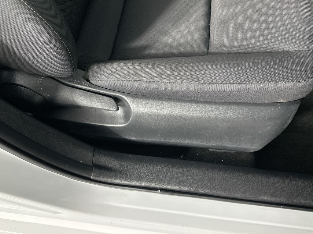 ToyotaCorolla21