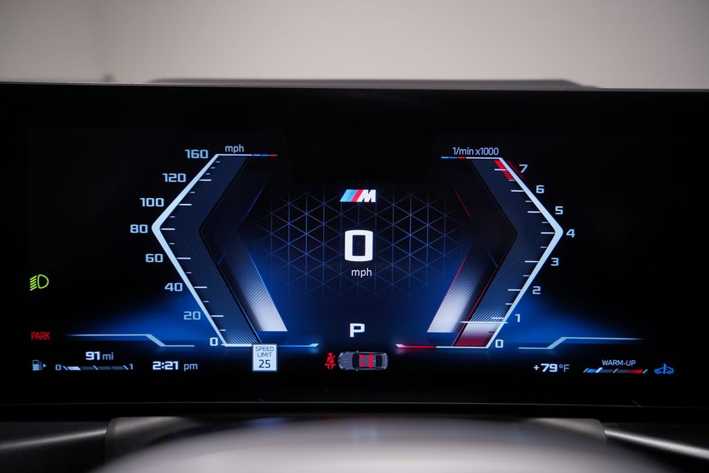 Thumbnail: 2025 BMW 3 Series - 22