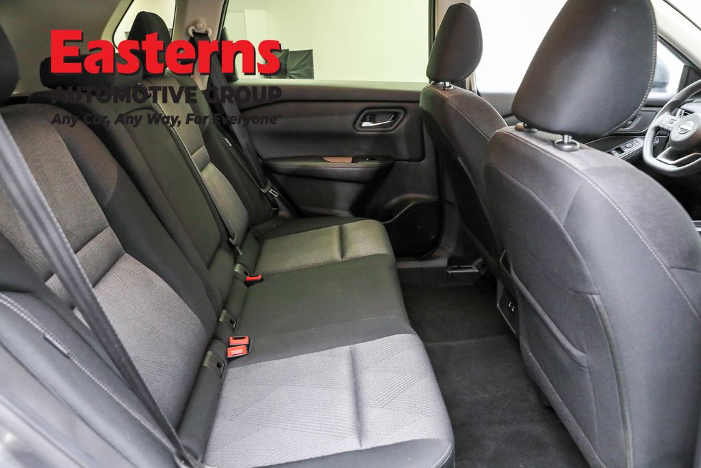 Used 2024 Gray Nissan SV image 22