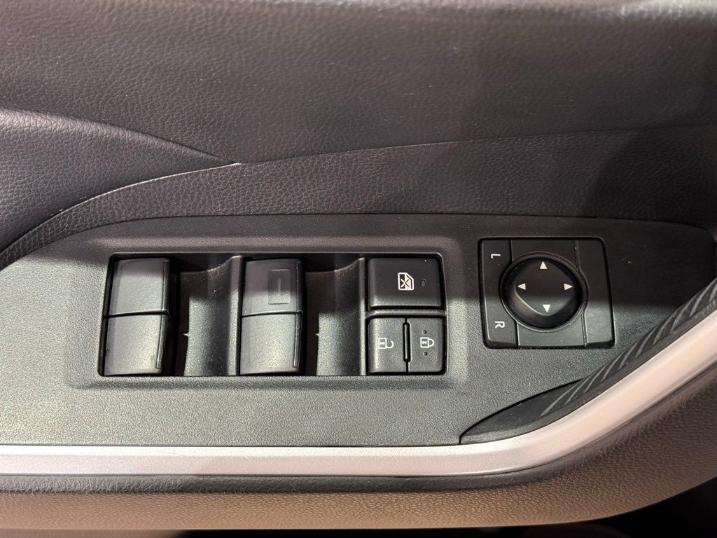 Thumbnail: 2024 Toyota RAV4 - 16