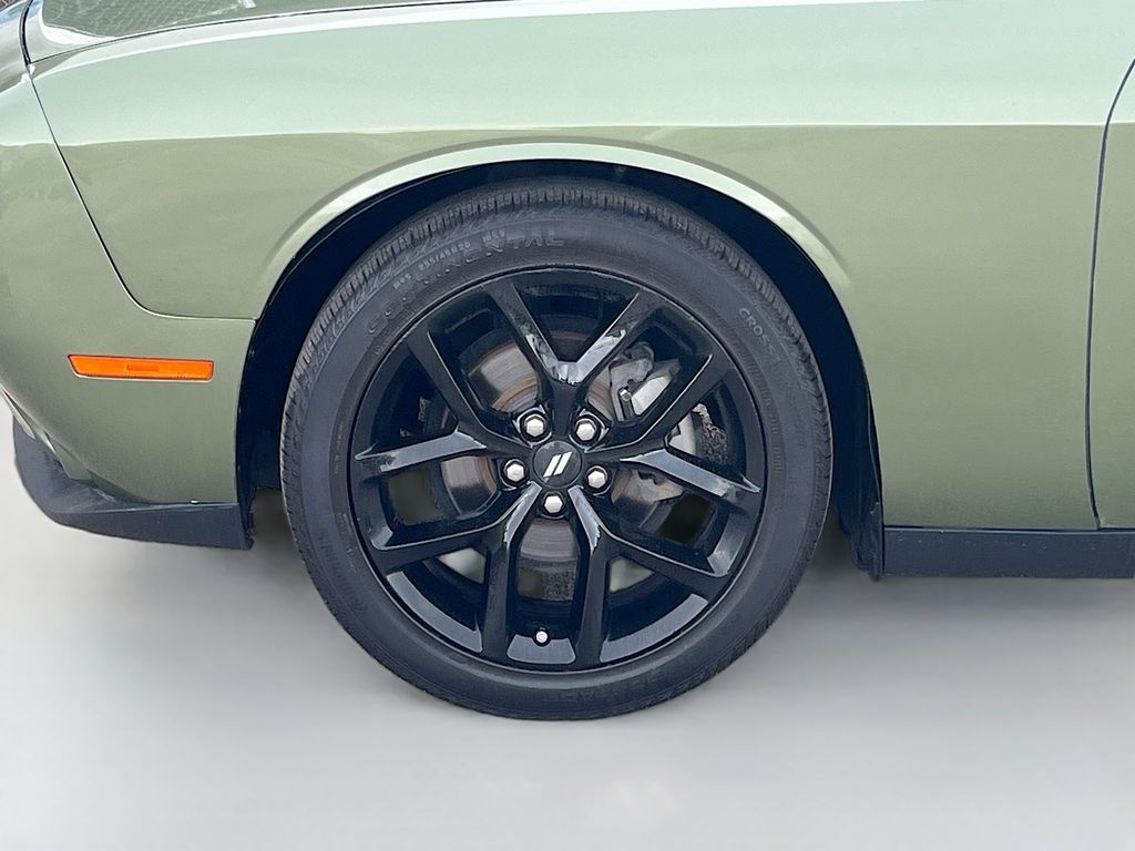 2022 Dodge Challenger SXT Green at Victoria Chrysler Dodge Jeep Ram