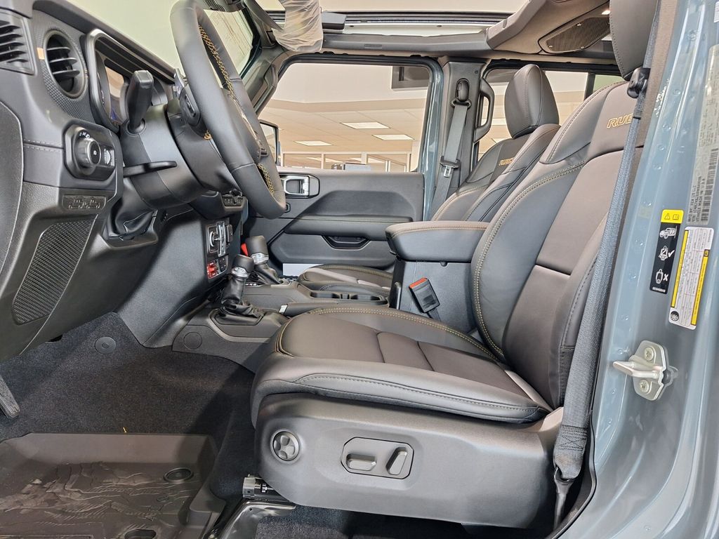 New 2025 Jeep Wrangler SUV