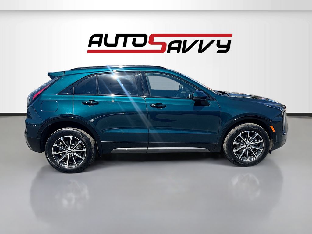 Used 2025 Green Cadillac Sport image 8