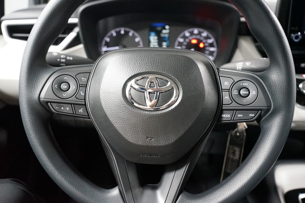 Thumbnail: 2025 Toyota Corolla - 12