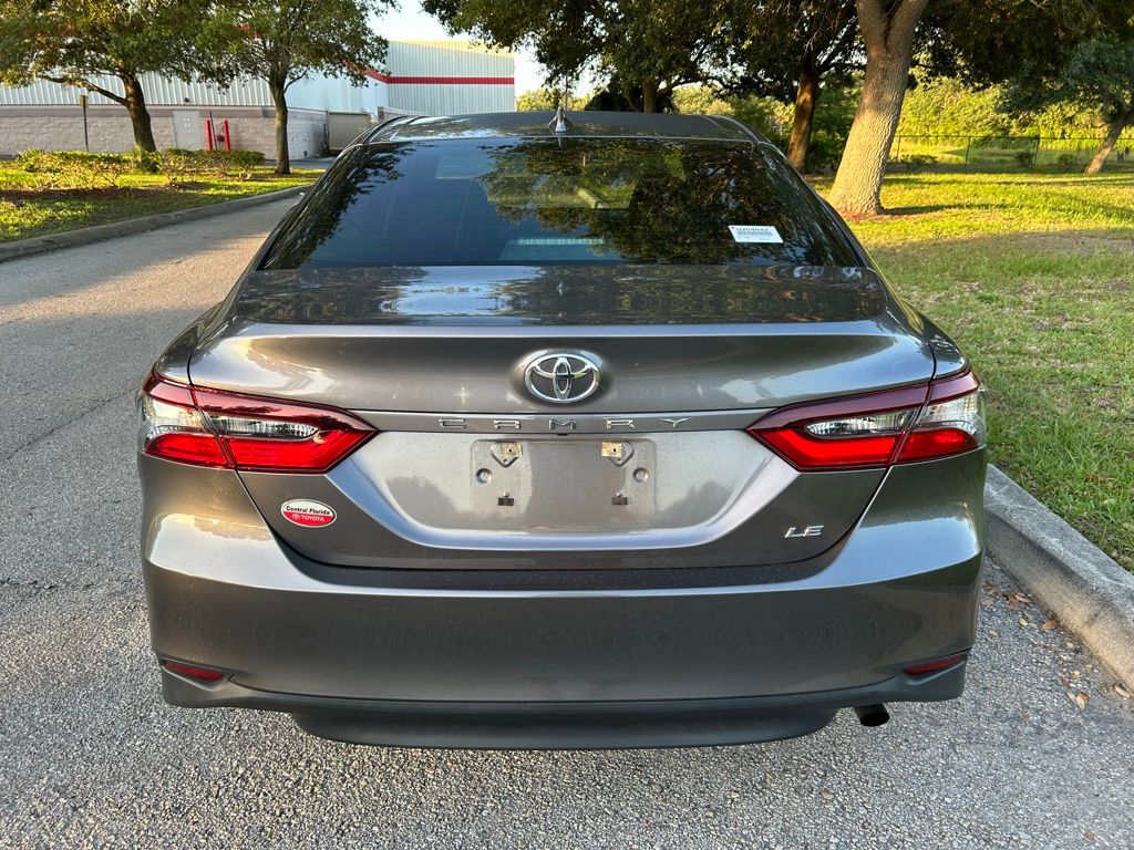2024 Toyota Camry LE 4