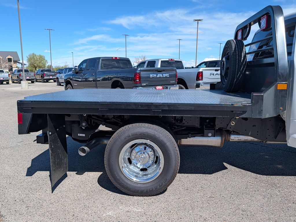 2026 Ram 3500 thumbnail 6