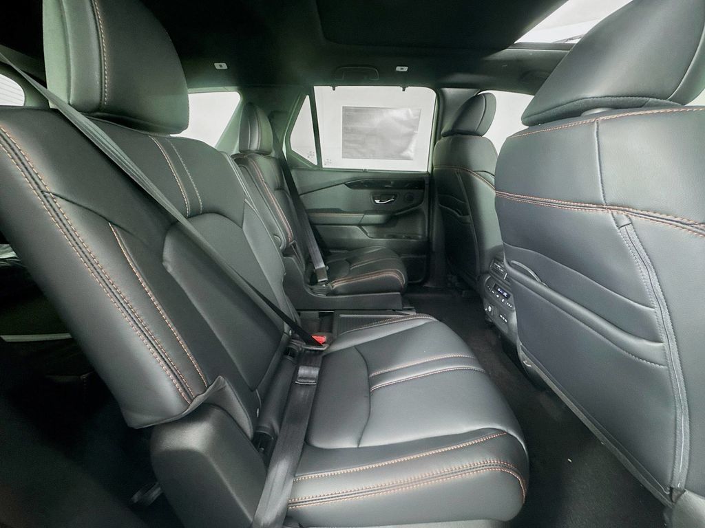 New Car 2025 Honda Pilot  Trailsport For Sale Under $50,000 In Austin, Texas