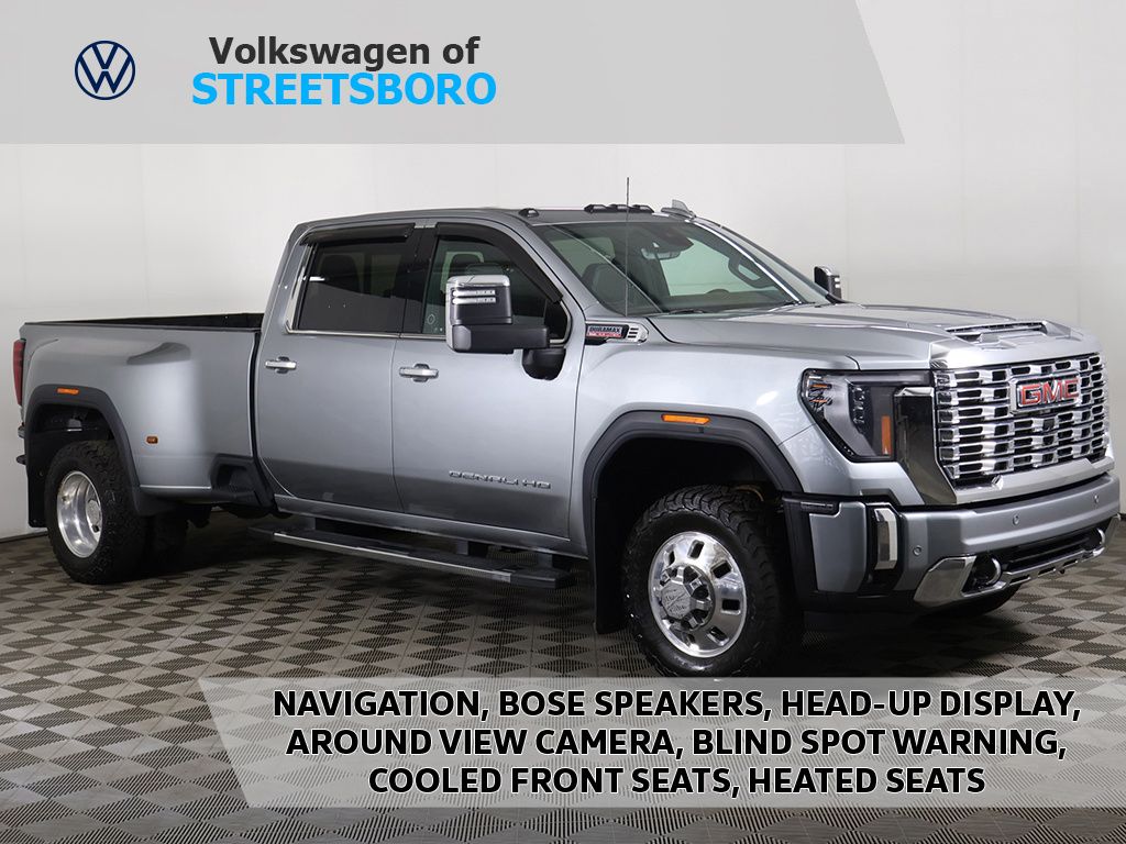 2024 GMC Sierra 3500HD Denali Crew Cab 4WD