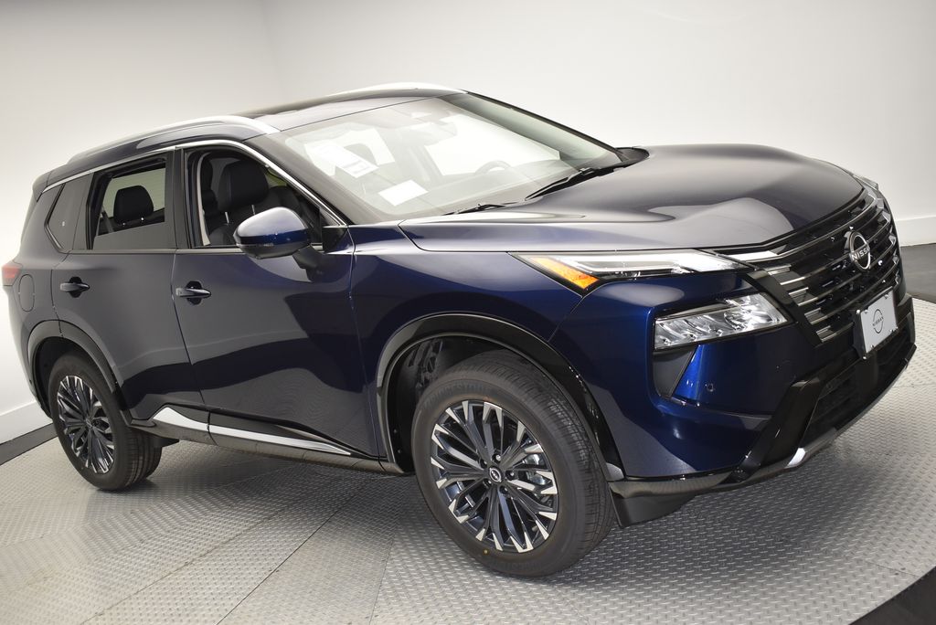 Thumbnail: 2026 Nissan Rogue - 3