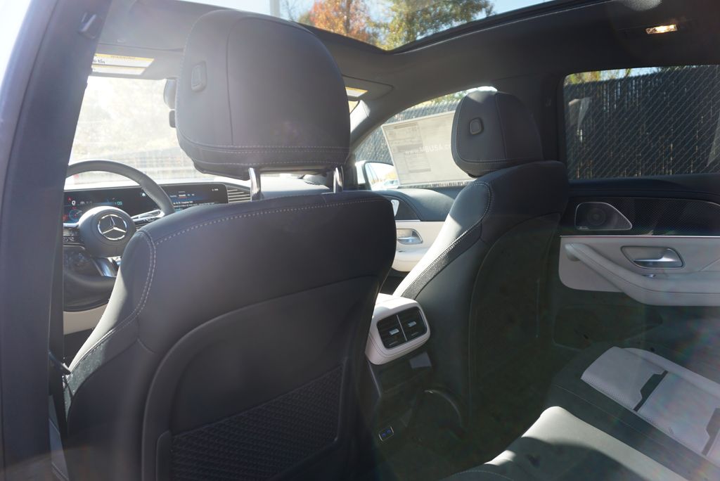 Thumbnail: 2026 Mercedes-Benz GLE - 15