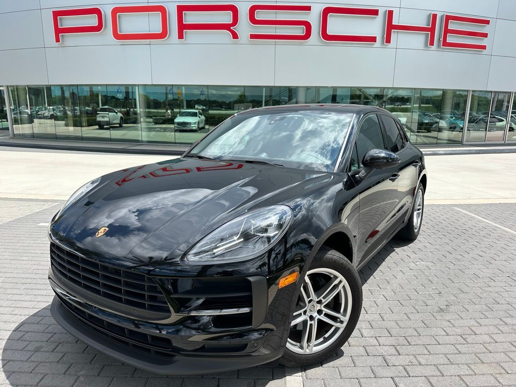 Thumbnail: 2020 Porsche Macan - 1