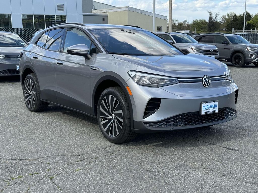 2025 Volkswagen ID.4 Pro photo