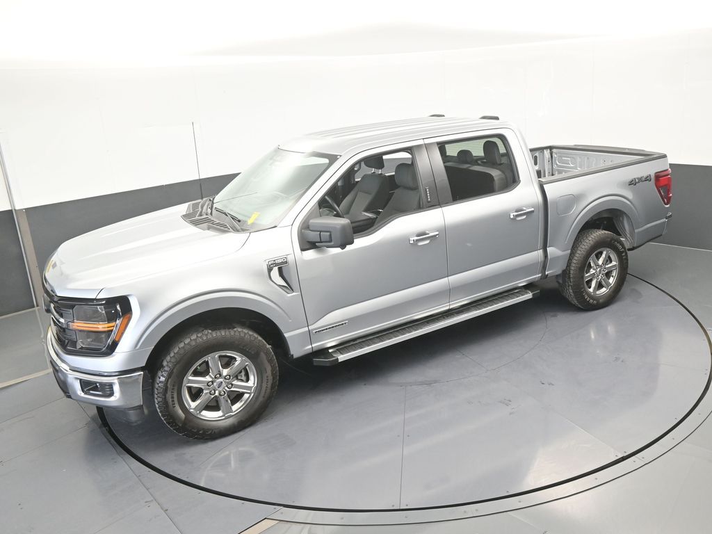 Used 2024 Silver Metallic Ford XLT image 61