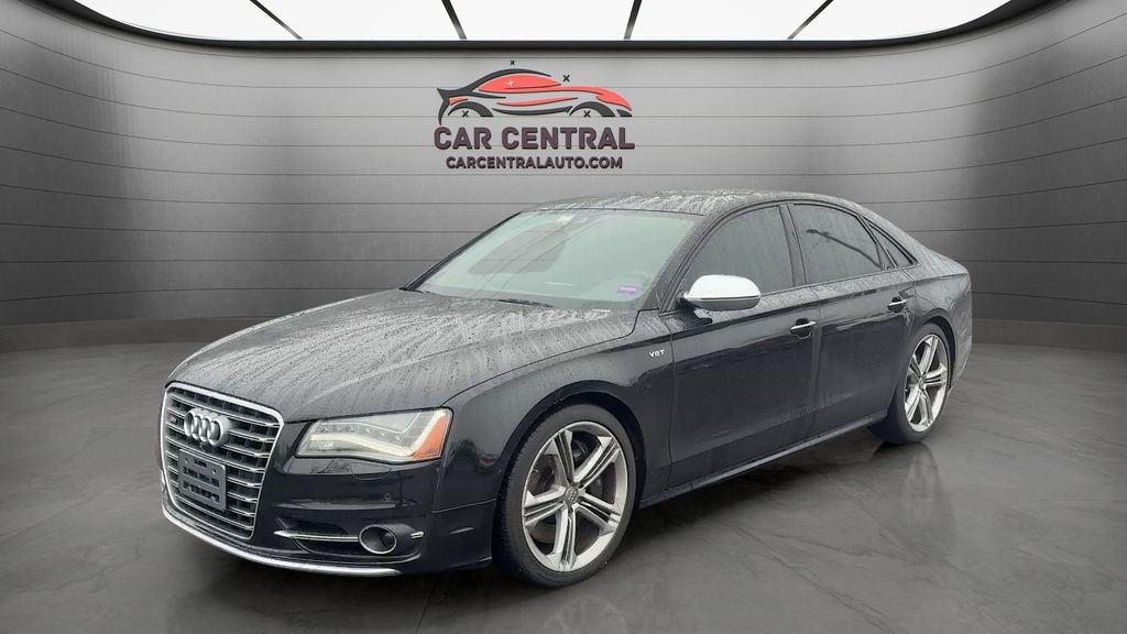 2013 Audi S8 4.0T quattro