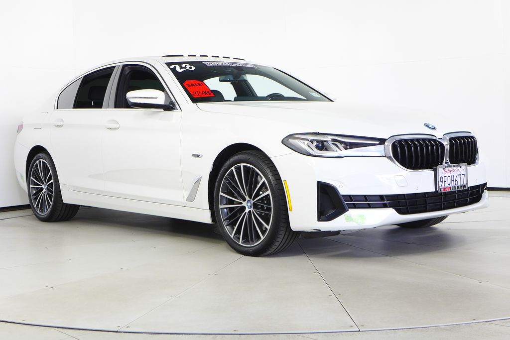 Thumbnail: 2023 BMW 5 Series - 4