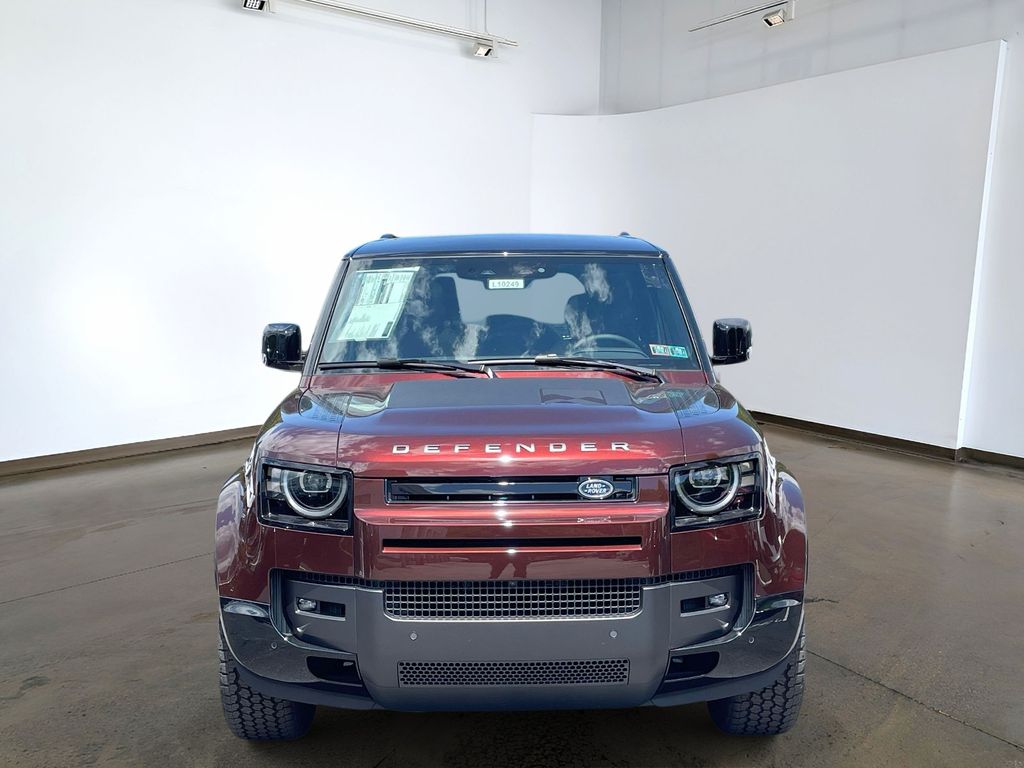 New 2026 Red Land Rover X-Dynamic SE image 2