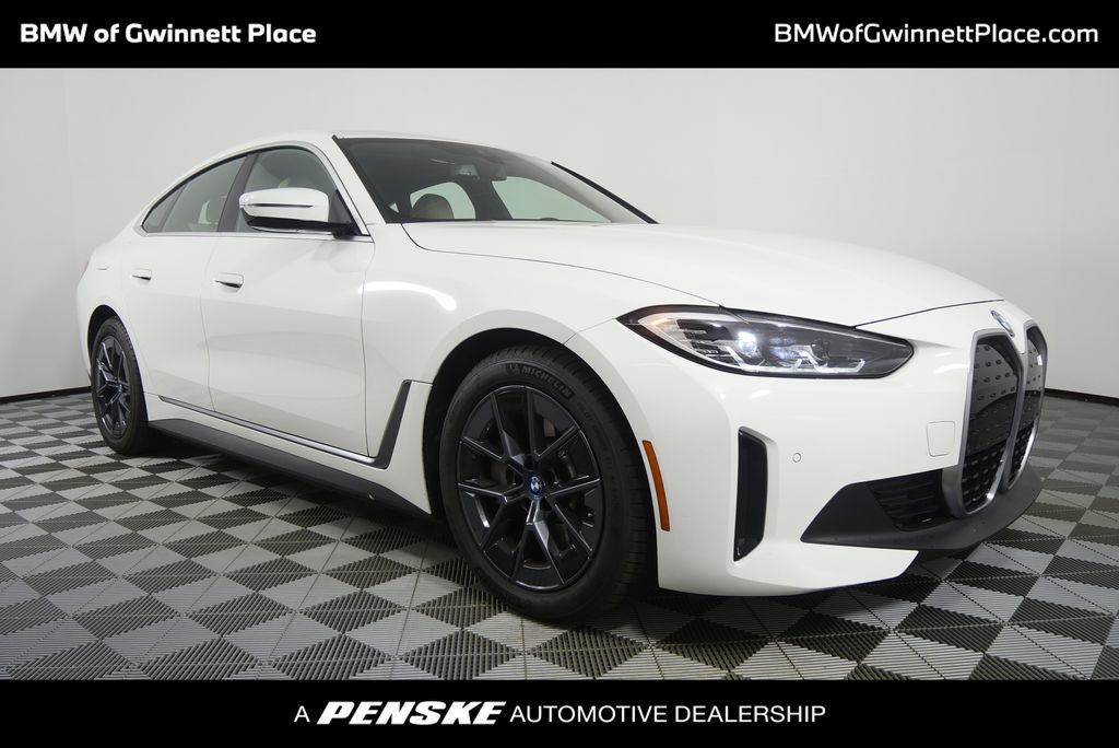 Thumbnail: 2023 BMW i4 - 1