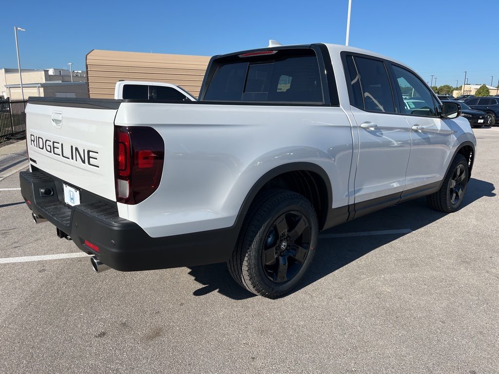 Thumbnail: 2026 Honda Ridgeline - 3