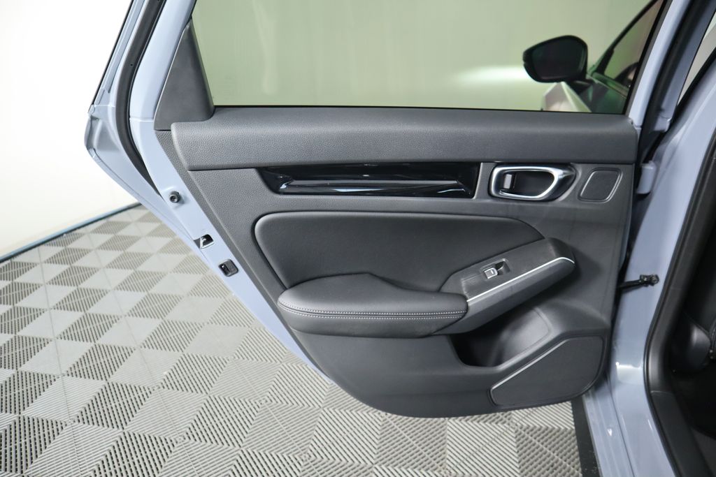 2025 Honda Civic Sport Touring 27